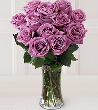Lavender Rose Bouquet with Vase